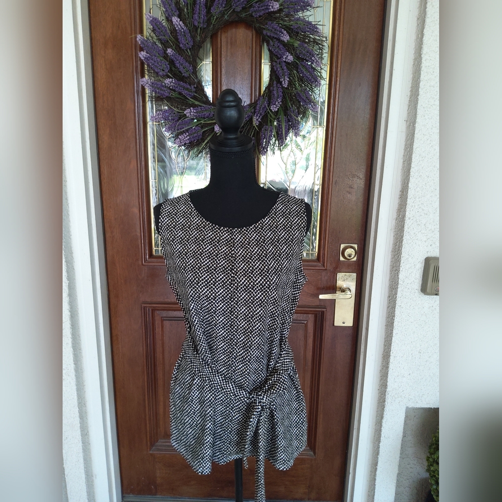 Worthington Ladies Sleeveless Top